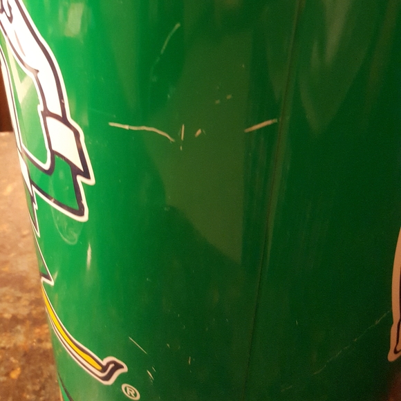 Vintage notre dame trash can - Picture 4 of 5